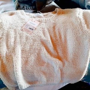 Short sleeve sherpa top